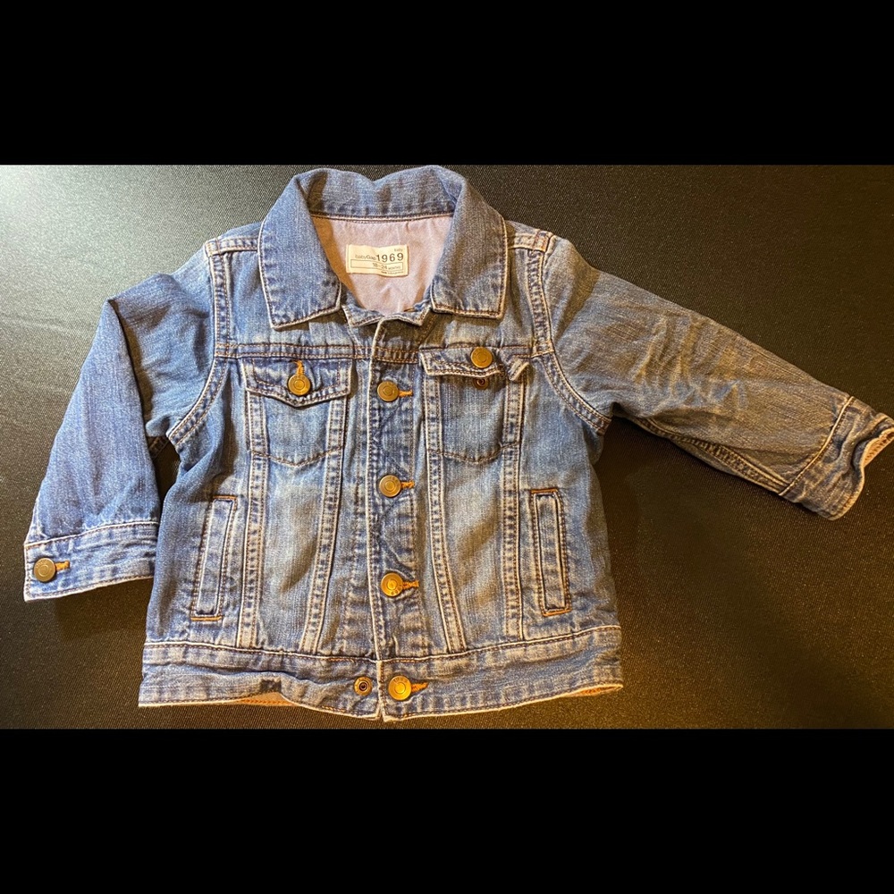 Baby Gap jean jacket 18-24 months like new